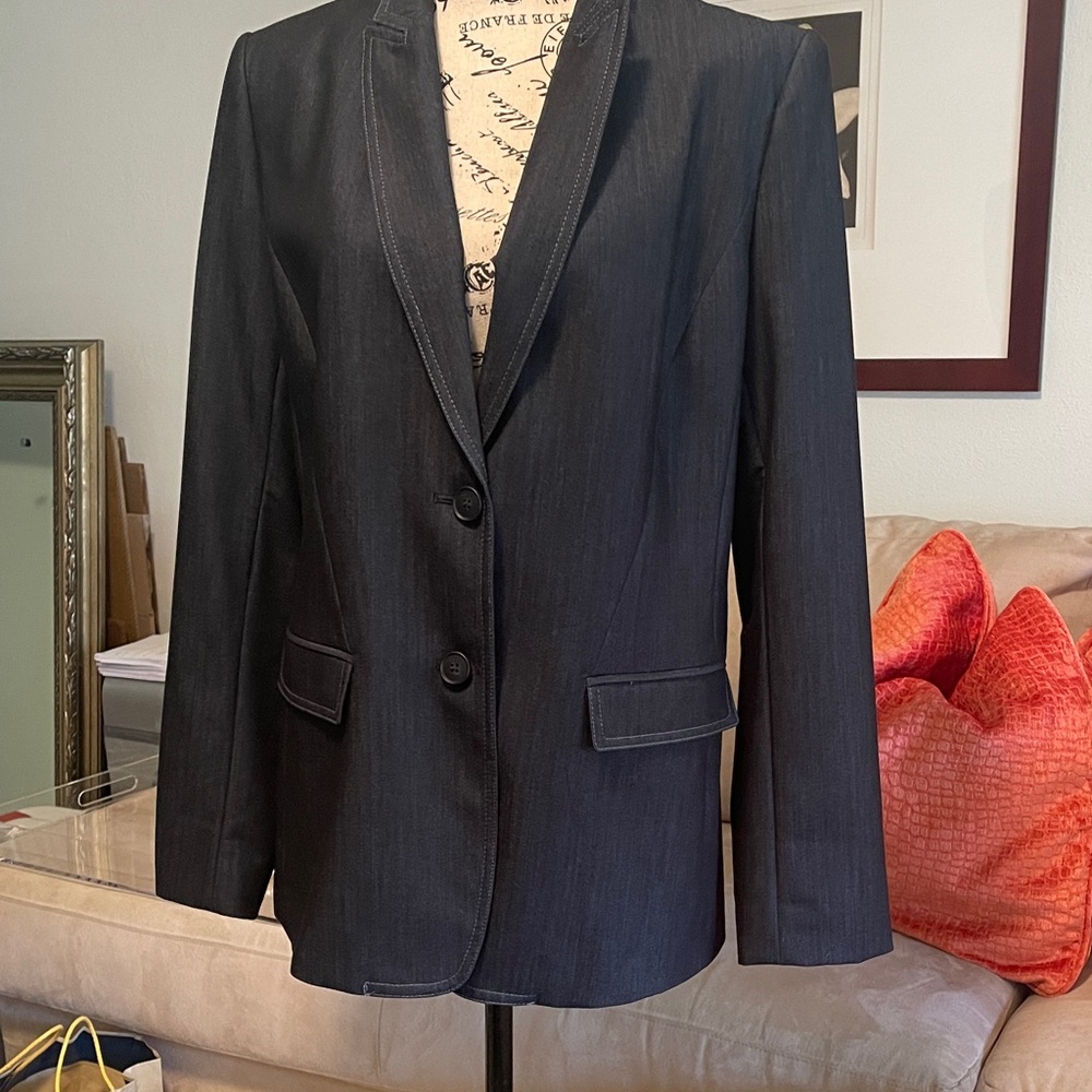DKNY transitional weight dark navy, two-button Jacket